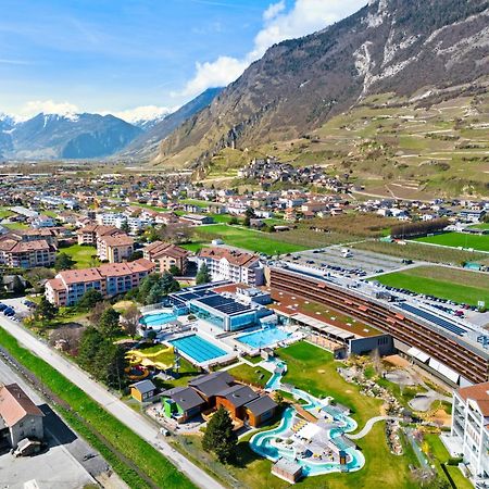 Duplex Cosy Aux Bains De Saillon Apartment Exterior foto